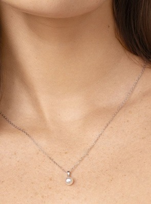 MIKIMOTO Pearl Necklace | MIKIMOTO Designer Jewelry Gift Ideas for Valentine's Day | REEDS Jewelers